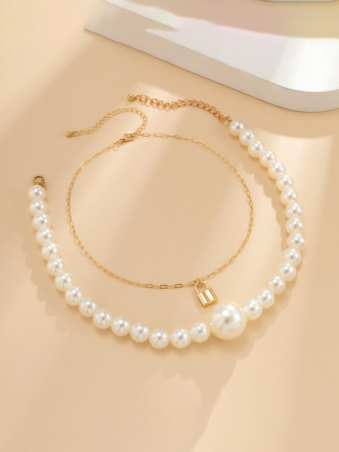 Vintage Exaggerated Pearl Beaded Necklace
