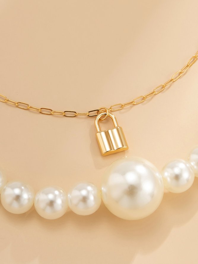 Vintage Exaggerated Pearl Beaded Necklace