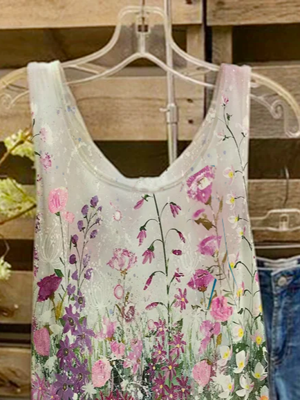 Basic Floral Sleeveless Floral-Print Top