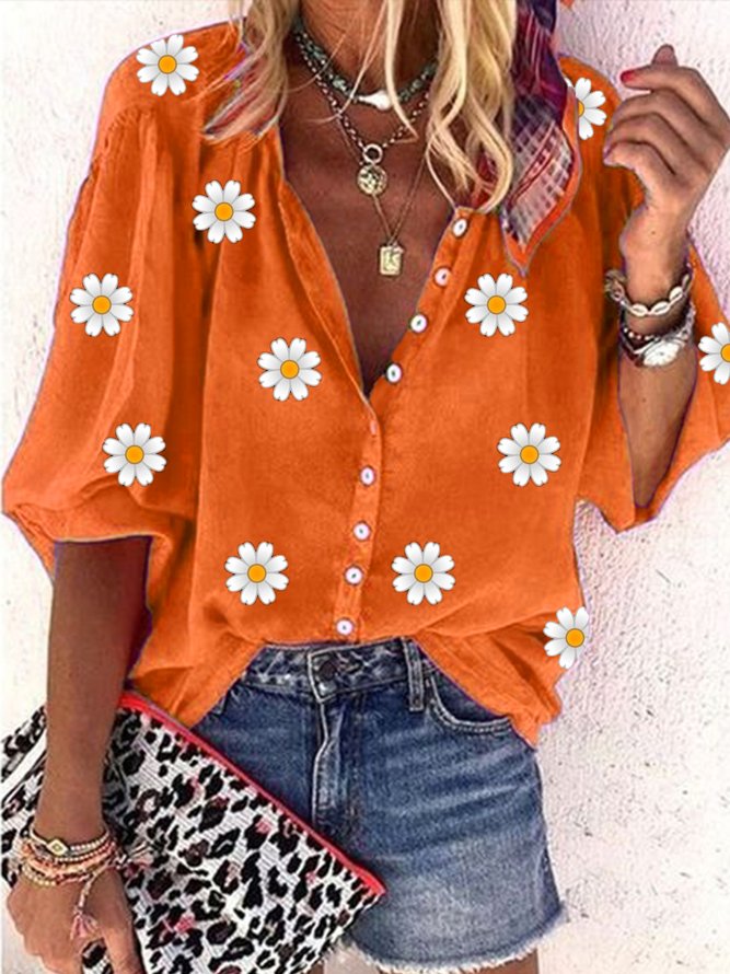 Casual Daisy Loose V Neck Three Quarter Sleeve Blouse
