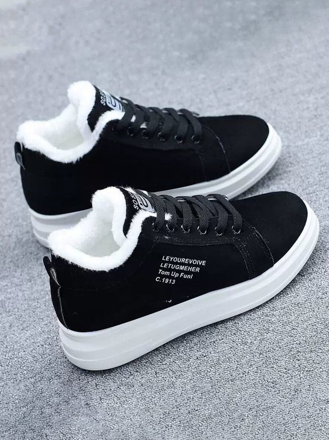 Text-print Warm Lined Lace-Up Sneakers