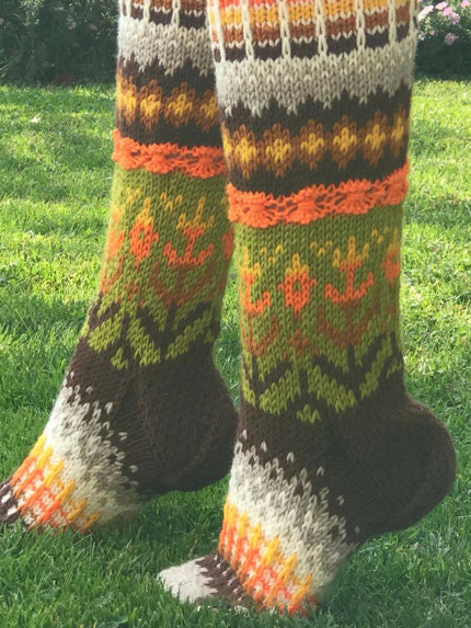 Colorful woolen flower socks